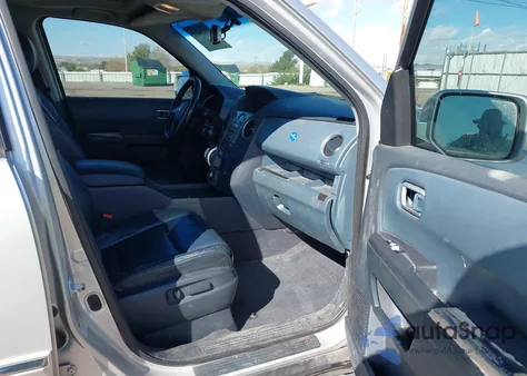 2009 Honda Pilot Touring z USA, uszkodzony, nr VIN 5FNYF48889B014312